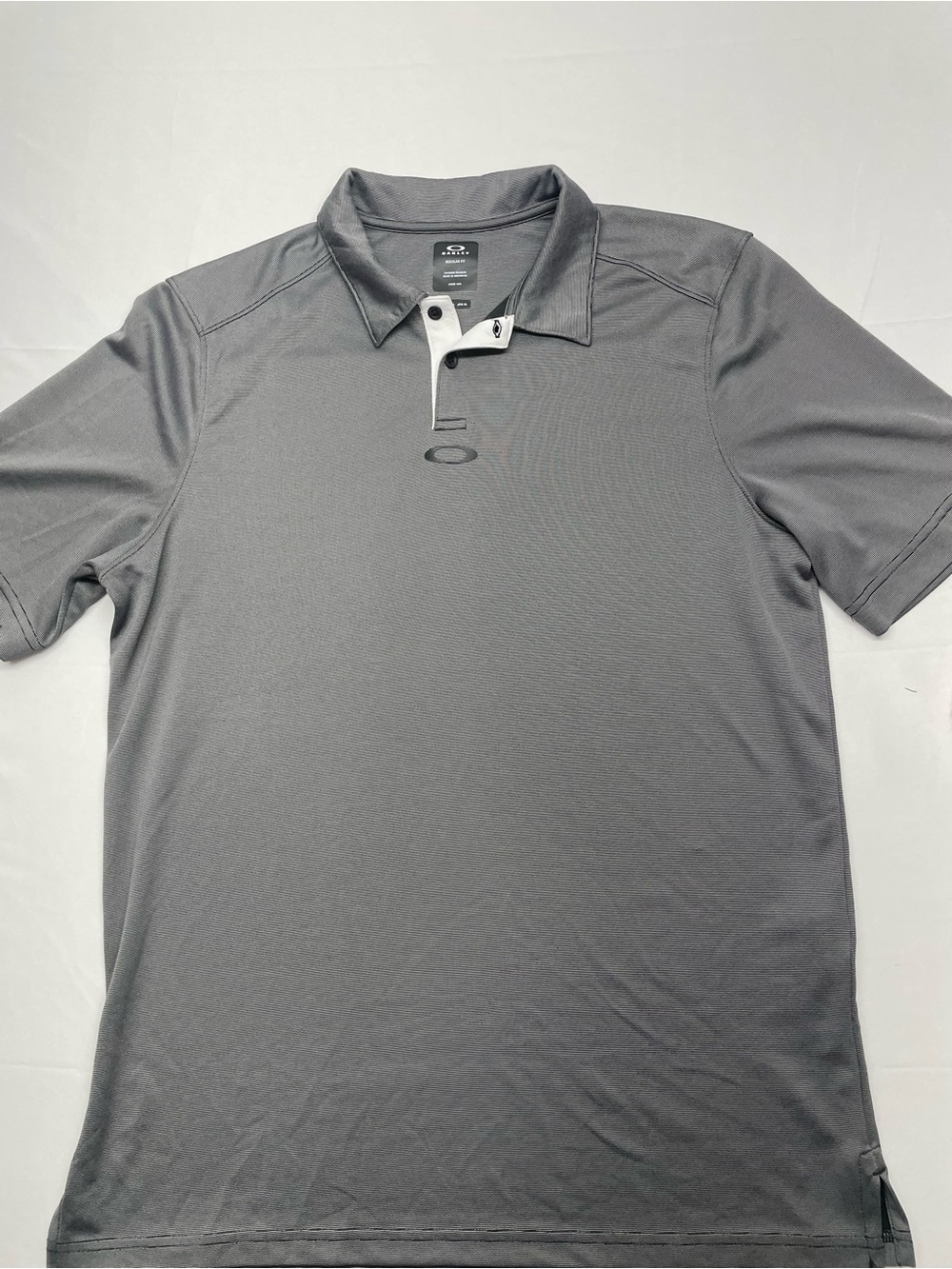 Oakley Polo Shirt Mens Large Gray Stripe Performance Golf Athletic Short Sleeve